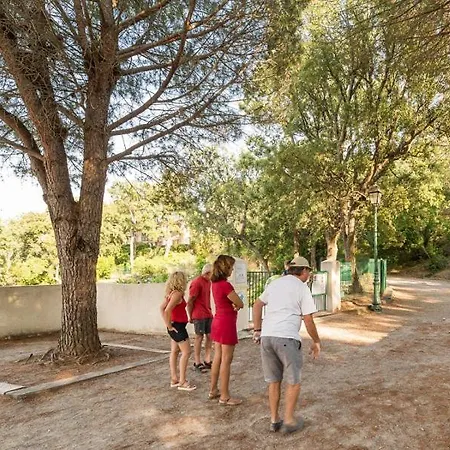 Holiday home Les Restanques Maison Des Chenes Apercue Mer