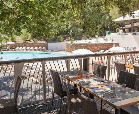 Les Restanques Maison Des Chenes Apercue Mer Holiday home Grimaud