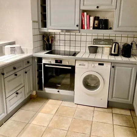 Holiday home Les Restanques Maison Des Chenes Apercue Mer